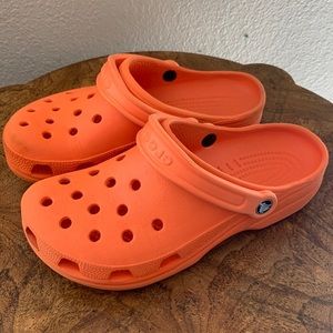 Original Orange Crocs Clogs Size M 8 W 11